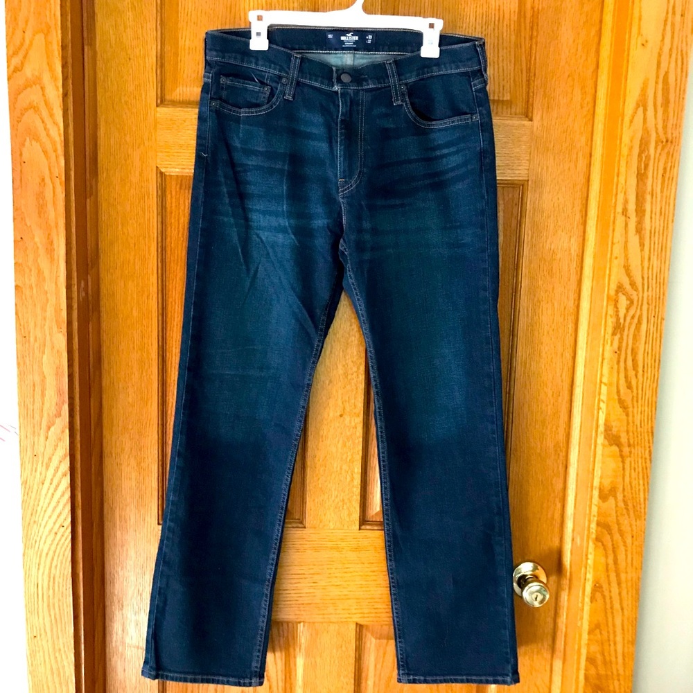 NWOT- Mens HOLLISTER dark wash Straight Epic Flex Jeans 33x32
